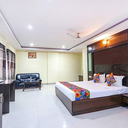 Fabhotel Royal Residency II - Nr Metro Station Lakdikapul Hyderabad Ngoại thất bức ảnh