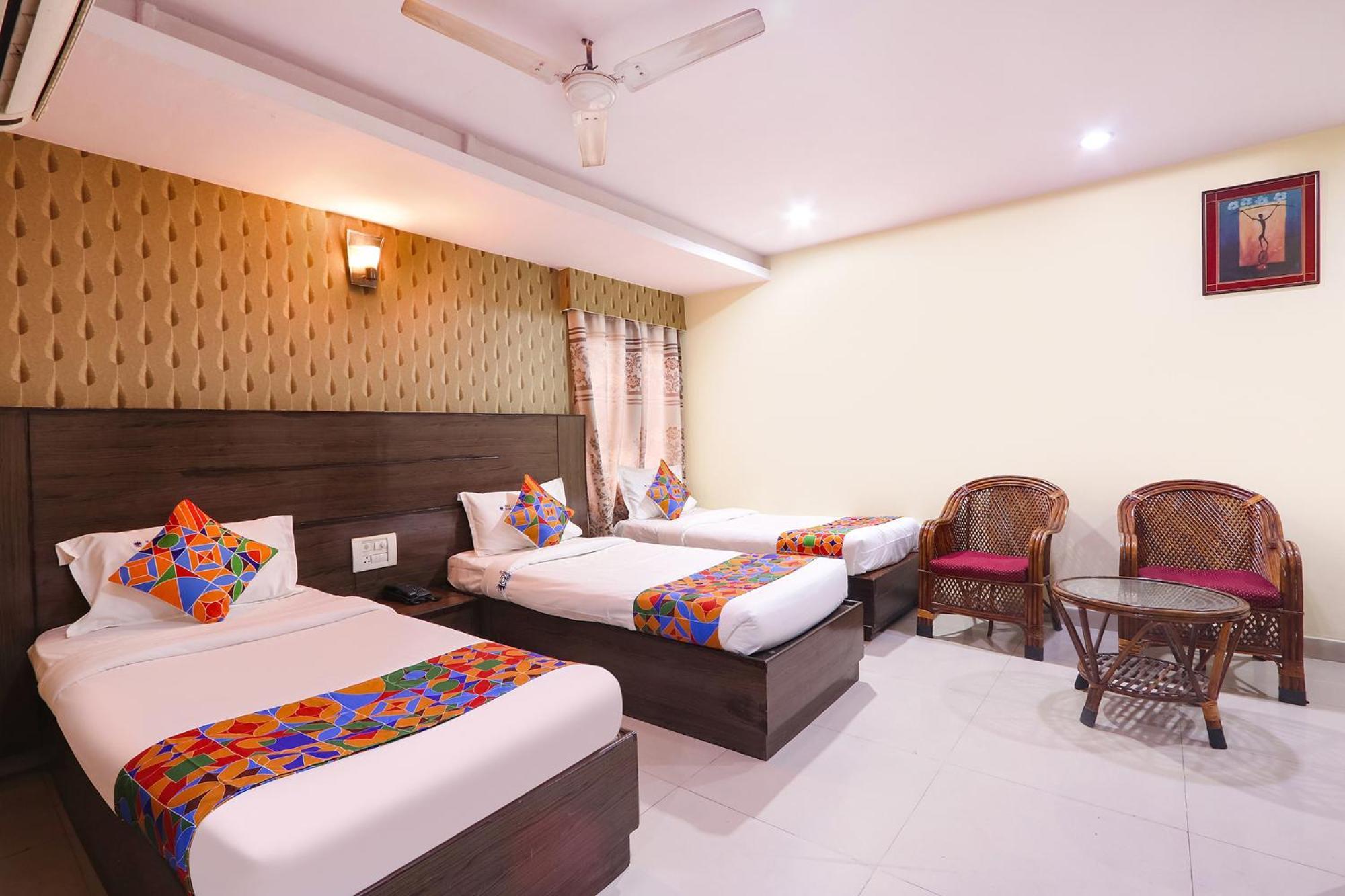 Fabhotel Royal Residency II - Nr Metro Station Lakdikapul Hyderabad Ngoại thất bức ảnh